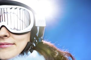 woman wearing ski goggles.