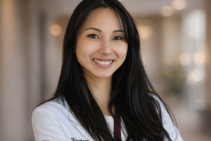  Huong Trinh, third-year optometry student at Western University of Health Sciences