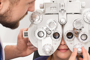 child at eye appointment