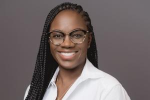 A photo of optometrist Essence Johnson, Executive Director of Black Eyecare Perspective and Director of Healthcare Careers at Uplift Education.